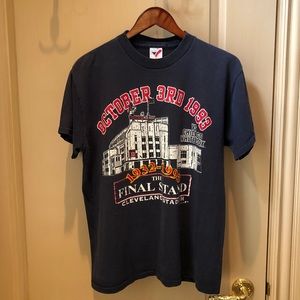 Cleveland Indians Stadium Final Stand 1932-1993 T-Shirt Size Large